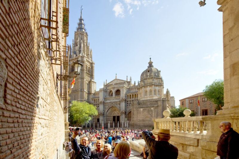 From Madrid: Toledo Guided Day Trip with Cathedral Admission - Exploring Toledo’s Panoramic Viewpoint and City Streets