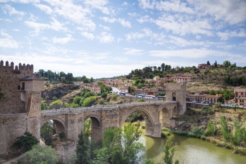 From Madrid: Toledo Guided Day Trip with Cathedral Admission - What Makes This Tour Stand Out