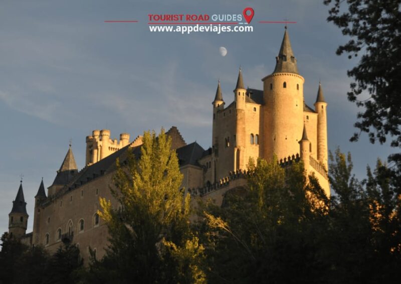 From Madrid: Tour Private Toledo & Segovia - Who Will Appreciate This Tour the Most