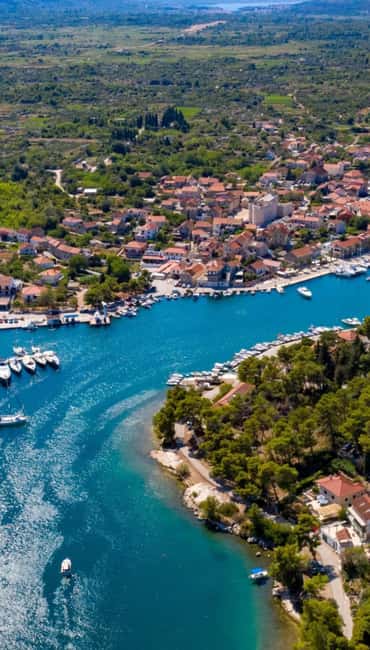 From Makarska:Hvar and Bra Island : Day Tour with speedboat - Additional Costs and Inclusions