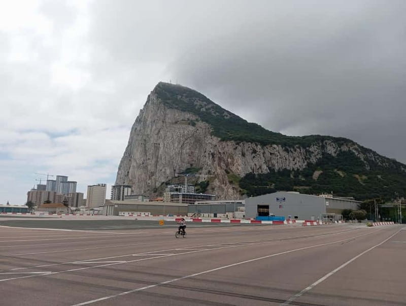 From Málaga: Gibraltar Day Trip - Transportation Comfort and Accessibility