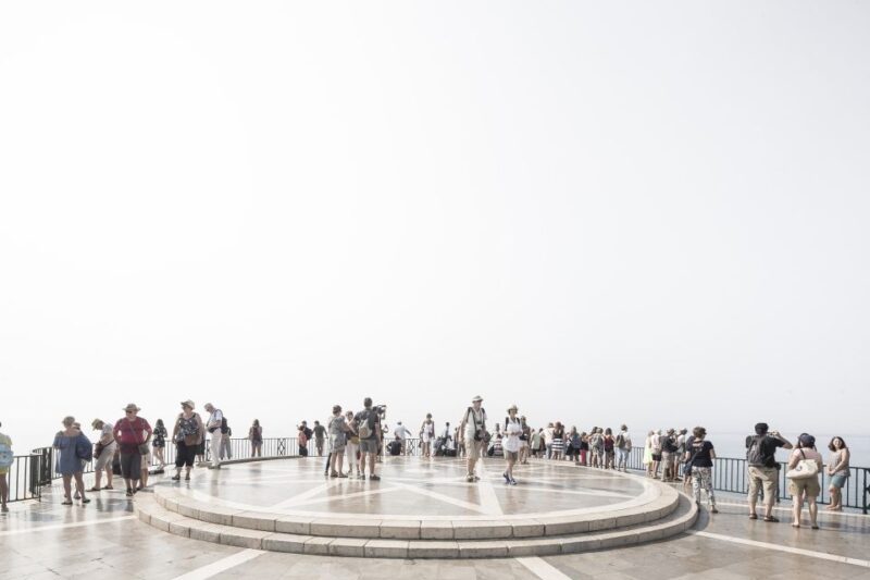 From Malaga: Nerja and Frigiliana Tour - Discovering Frigiliana’s Moorish Architecture and Local Markets