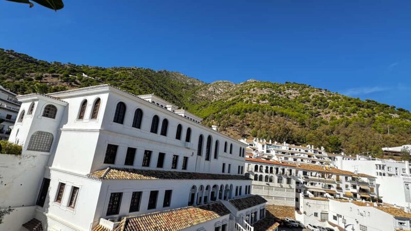 From Málaga: Private Mijas Tour - Luxury Tesla X Ride - Free Time to Discover Mijas at Your Own Pace