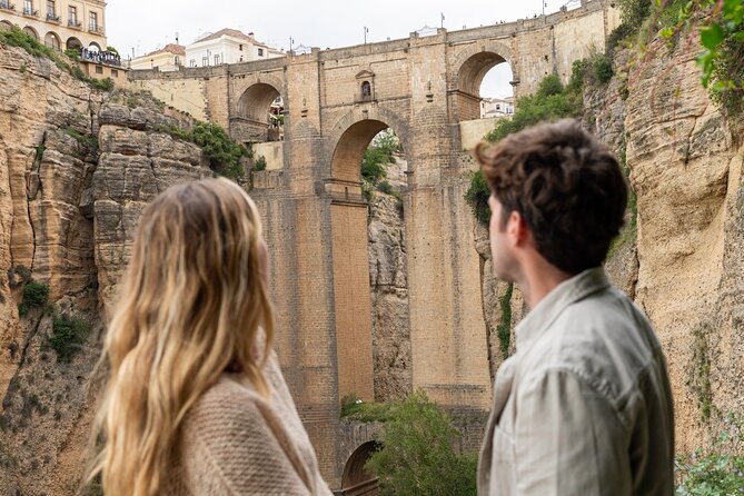 From Malaga: Ronda, Wine & Olive Oil Tasting Premium Small Group - Free Time in Ronda for Lunch and Personal Exploration