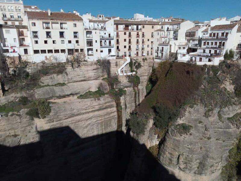 From Malaga: Ronda y Setenil de la Bodegas Day Trip by coach - The Guide: Knowledgeable and Entertaining