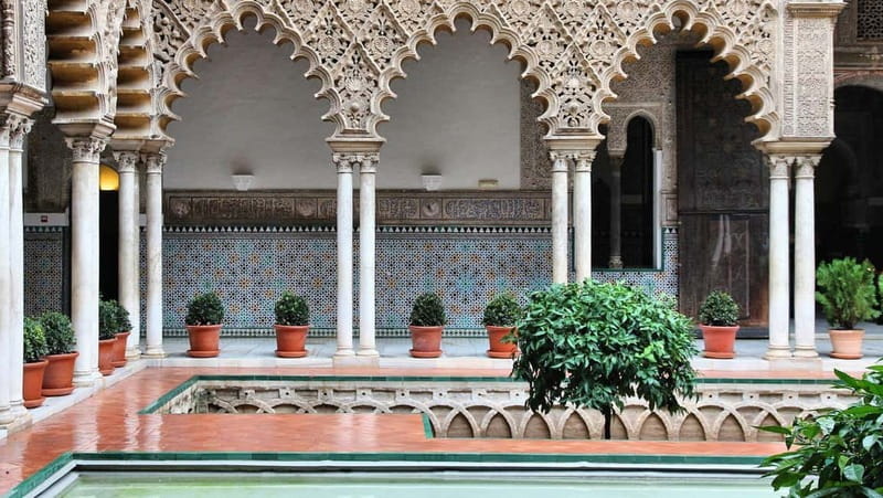 From Malaga: Seville Day Trip with Real Alcázar Tickets - Free Time to Savor Seville’s Atmosphere and Cuisine