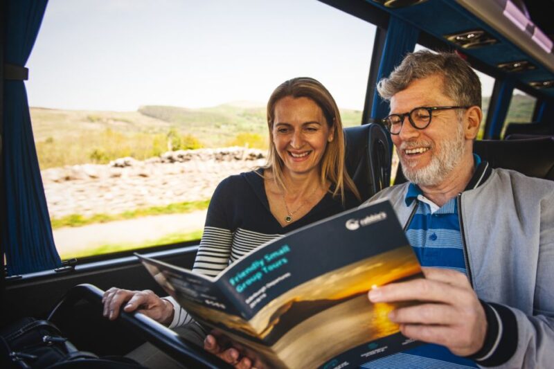 From Manchester: Derbyshire and Peak District Day Trip - From Manchester to the Lush Peak District Landscape