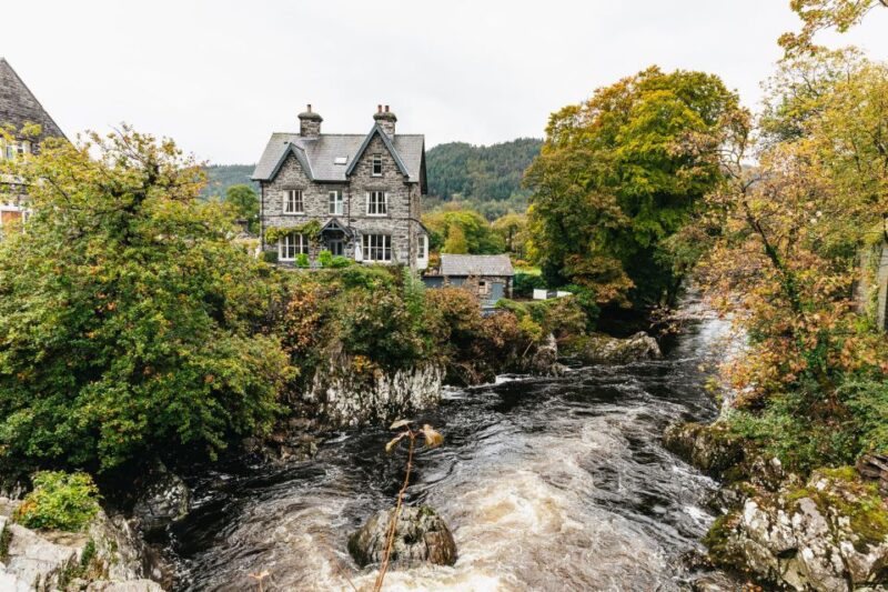 From Manchester: North Wales, Snowdonia, and Chester Tour - Who Will Enjoy This Tour Most?