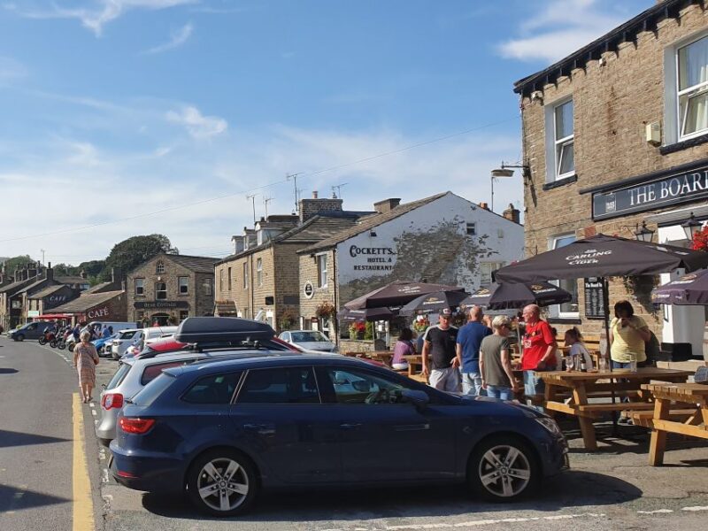 From Manchester: Yorkshire Sightseeing Day Trip - Explore Yorkshire’s Highlights on a Guided Day Trip from Manchester