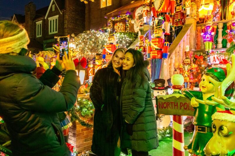 From Manhattan: 4-Hour Dyker Heights Holiday Lights Bus Tour - The Walking Tour of Dyker Heights