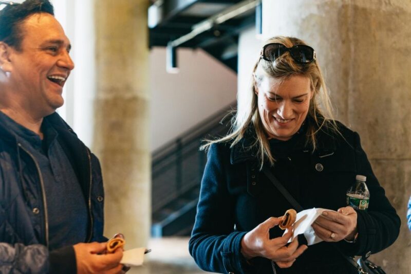 From Manhattan: Half-Day Brooklyn Food and Culture Bus Tour - Exploring DUMBO and Jacques Torres Chocolate