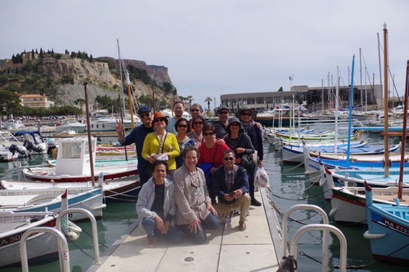 From Marseille: Cassis 4 hours - Strolling on the Docks and Local Relaxation