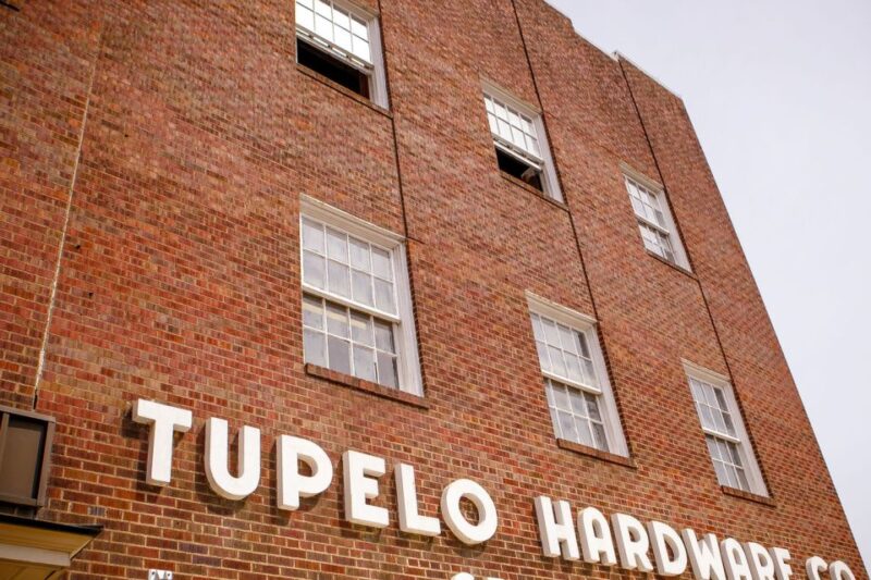 From Memphis: Official Elvis Birthplace Tour of Tupelo - Exploring Tupelos Landmarks and Schools