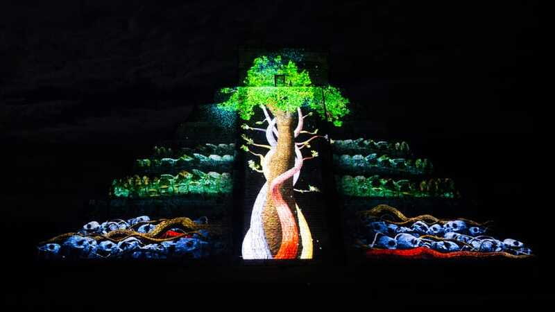 From Merida: Cenotes, Chichen Itza & Kukulkan Trip with Food - The Kukulkan Pyramid Video Mapping Show