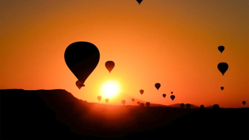 From Mexico City: Fly over Teotihuacan in a hot air balloon - The Experience of Flying Over Teotihuacan in a Hot Air Balloon