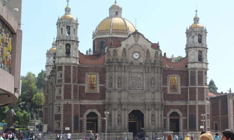 From Mexico City: Join us on a guided tour to Teotihuacán and Guadalupe - Discovering the Sanctuary of Guadalupe and Its Religious Significance