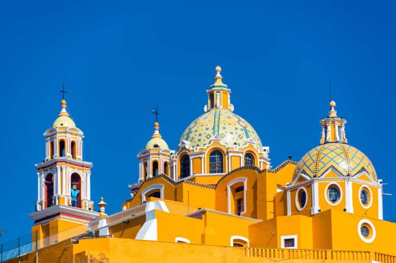 From Mexico City: Private Day Tour to Cholula, Tonantzintla, and Puebla - The Historic Center of Puebla: A Colonial Wonderland