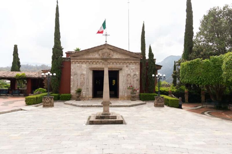 From Mexico City: Private Tour to Valle de Bravo - Meeting Point and Transportation in Mexico City