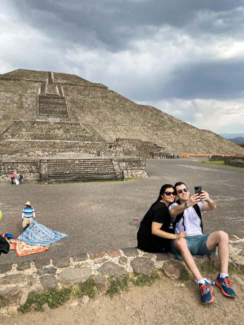 From Mexico City: Tour of Teotihuacan and Basilica of Guadalupe - Rewards Highlighted by Positive Reviews