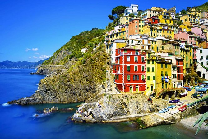 From Milan: Cinque Terre Full-Day Guided Trip With Cruise - The Iconic 90-Minute Boat Cruise: Coastal Views and Photo Opportunities