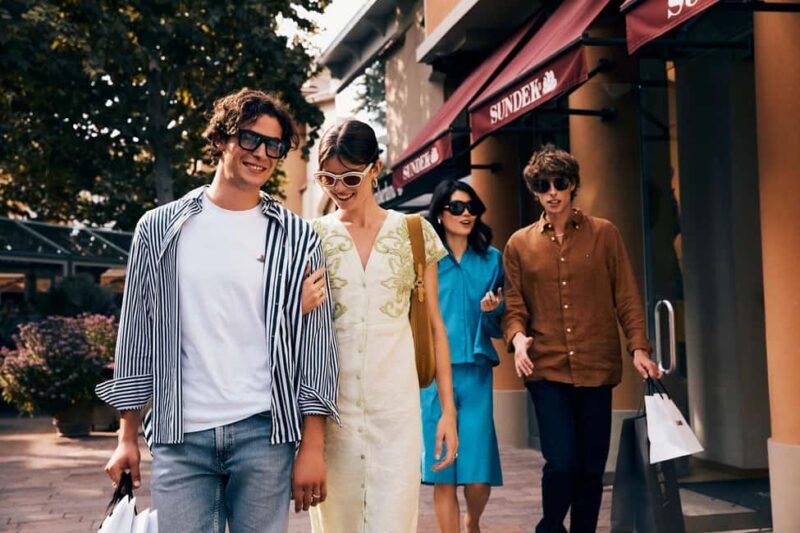 From Milan: Luxury Shopping Day Trip with VIP Discount - From Milan: Luxury Shopping Day Trip with VIP Discount