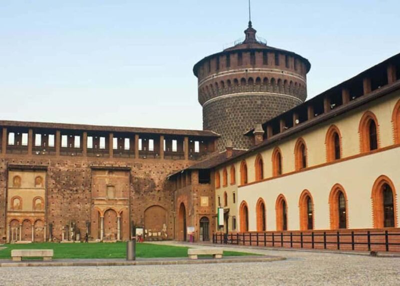 From Milan: Sforza Castle & Michelangelo's Pietà Rondanini - The Impact of Leonardo da Vinci in Milan’s Renaissance