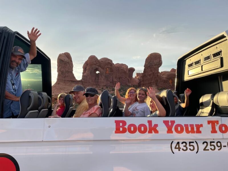 From Moab: Arches National Park Scenic Tour with Short Hikes - Experience the Best of Arches National Park in Just Four Hours