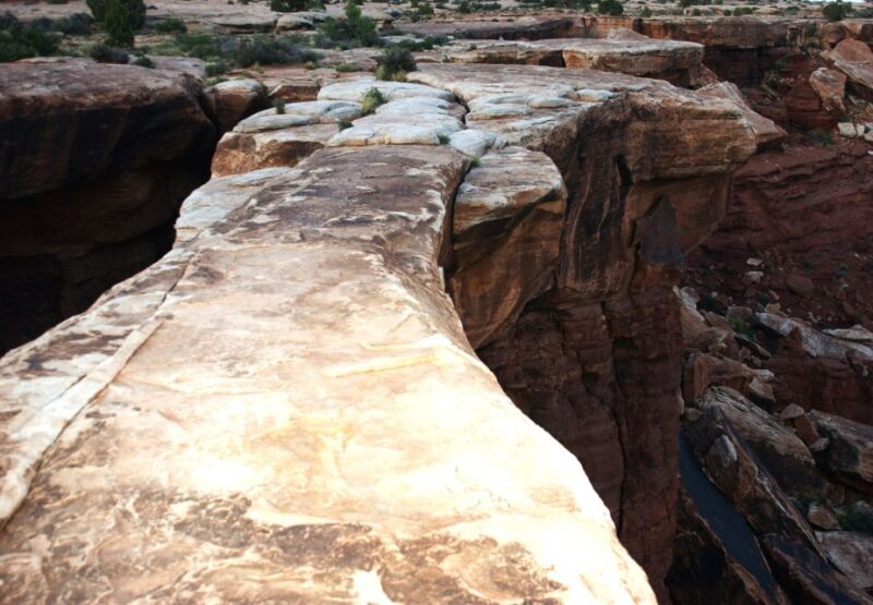 From Moab: Full-Day Canyonlands and Arches 4x4 Driving Tour - Entering Arches National Park Near Doc Williams Point