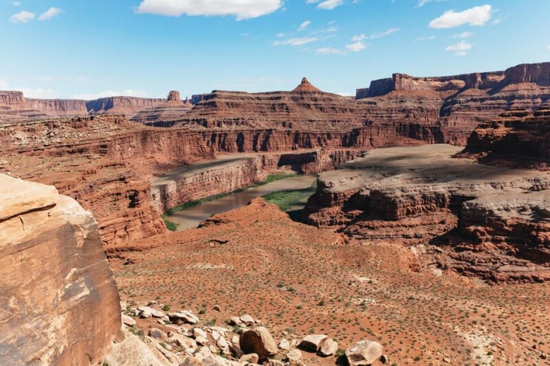 From Moab: Sky District Canyonlands National Park 4x4 Tour - The Adventure Begins: Pickup and Journey to Canyonlands