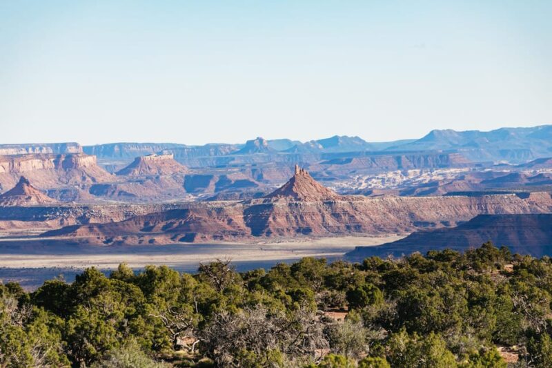 From Moab: Sky District Canyonlands National Park 4x4 Tour - Discovering Native American Petroglyphs Close Up