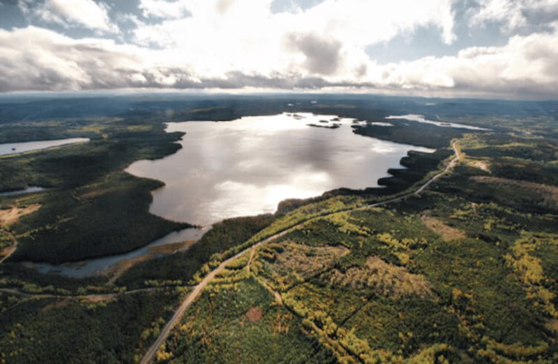 From Montreal: Scenic Montérégie Helicopter Tour - Practical Details: Meeting Point and Booking Flexibility