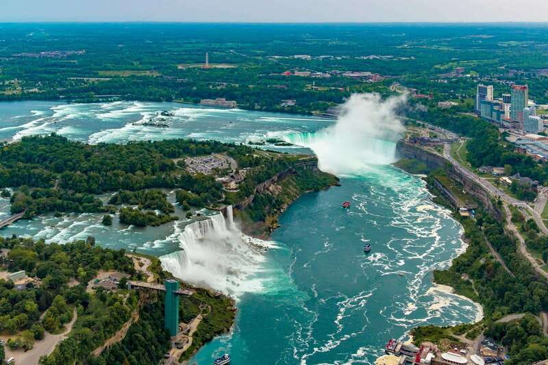 From Montreal: Toronto, Niagara Falls & 1000 Islands Tour - Key Points
