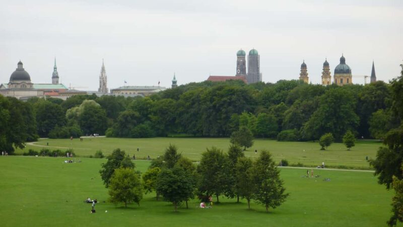 From Munich Airport: Layover City Tour with a Guide - Munich Layover City Tour: A 5-Hour Adventure from Munich Airport