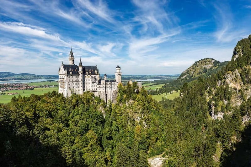 From Munich: Private Tour to Neuschwanstein Castle with Meal - Exclusive Bavarian Day Trip: Private Tour to Neuschwanstein Castle with Meal
