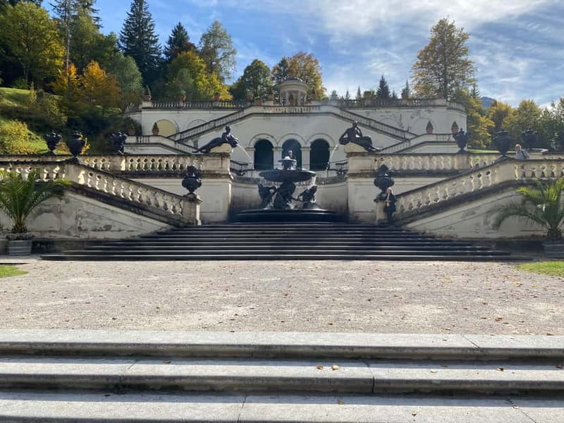 From Munich: Royal Fairytale Tour - Oberammergau: The Passion Play Village with Artistic Flares