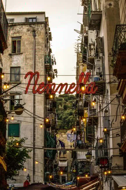 FROM NAPLES: A PANORAMIC TOUR OF THE CITY OF NAPLES - Discovering the Oldest Café: Caffè Gambrinus