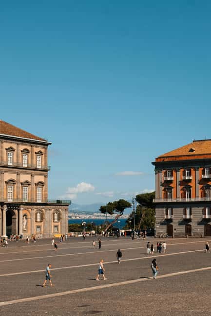 FROM NAPLES: A PANORAMIC TOUR OF THE CITY OF NAPLES - Visiting the Island of Nisida in the Marechiaro Area