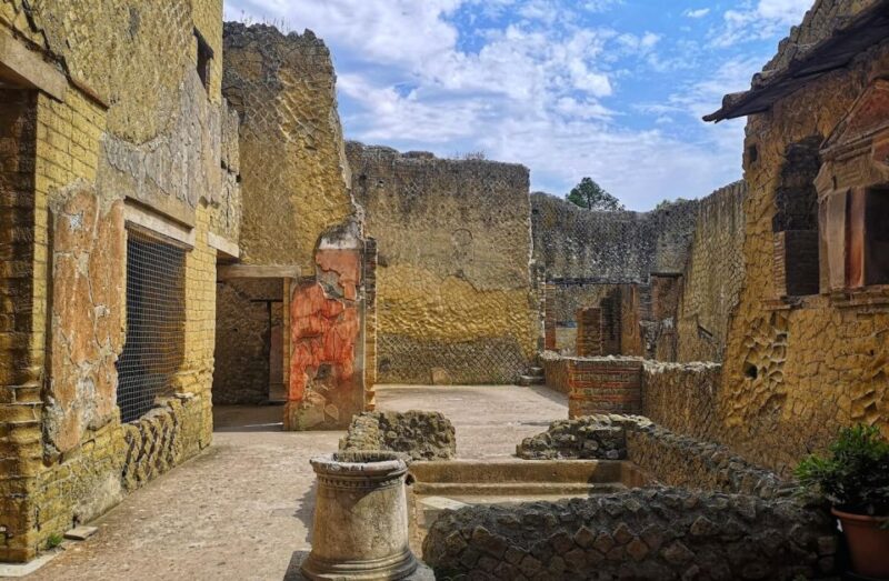 From Naples: Pompeii and Herculaneum Half-Day Private Trip - Highlights of Herculaneum’s Residential Luxury