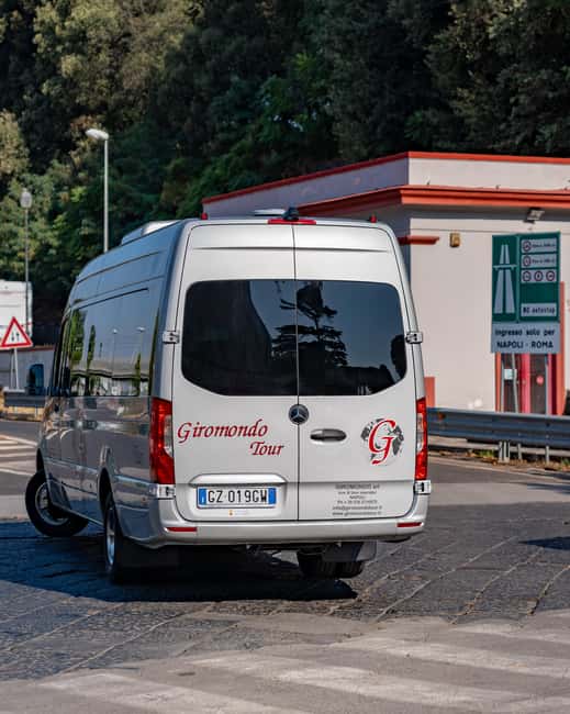 From Naples: Pompeii tour with ticket, guide, and transfer included - The Brothel and Commercial Areas: Social Life in Pompeii
