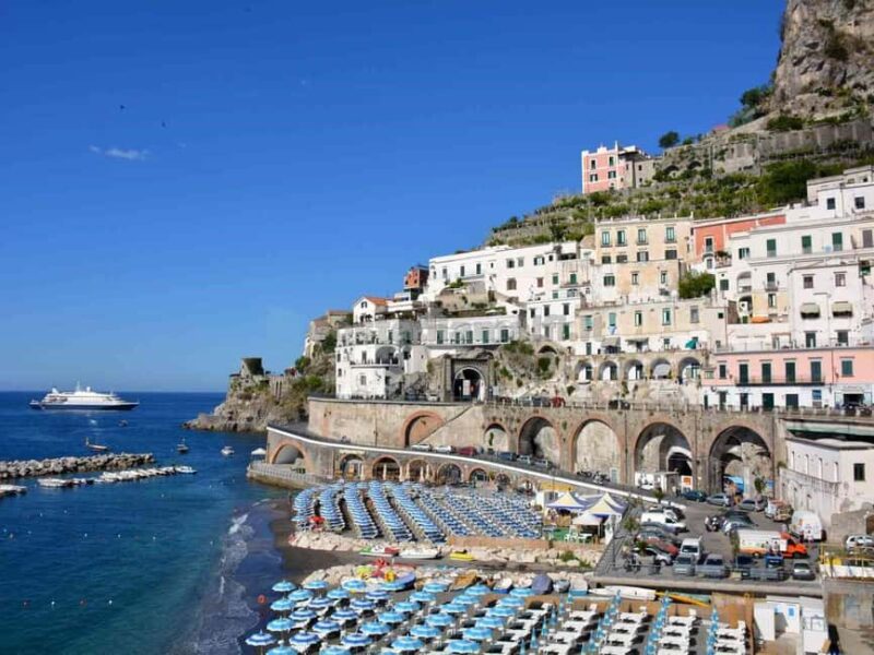 From Naples: Sorrento, Positano, and the Amalfi Coast Tour - Exploring Sorrento’s Historic Center and Lemon Tasting