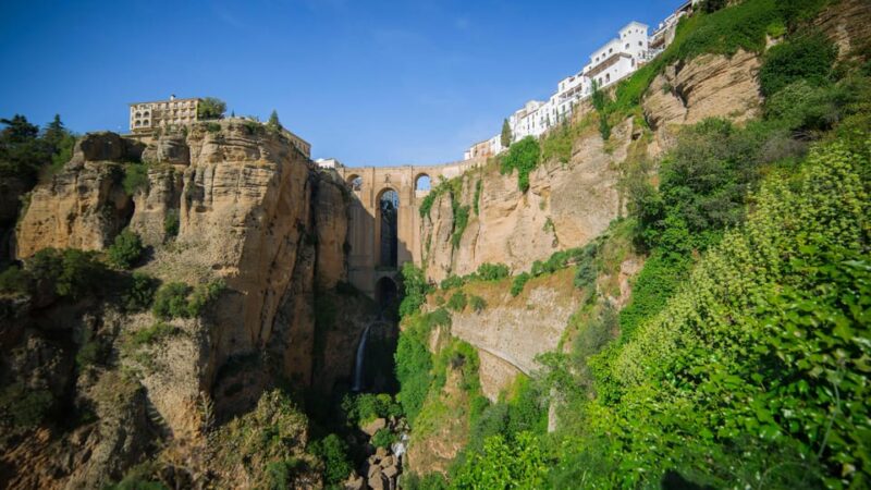 From Nerja/Almunecar: Ronda Day Trip with Hotel Pickup - Enjoying Free Time in Ronda’s Center