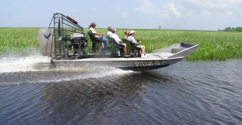 From New Orleans: Swamp Airboat, 2 Plantation Tours & Lunch - Why This Tour Offers Great Value for Its Price
