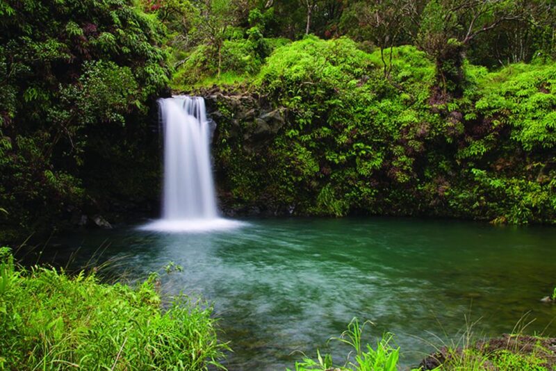 From Oahu: Maui Road to Hana Sightseeing Tour - Key Points