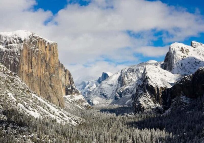 From Oakland: Full Day Yosemite National Park Tour - Scenic Overlook at Tunnel View for a Panoramic Experience