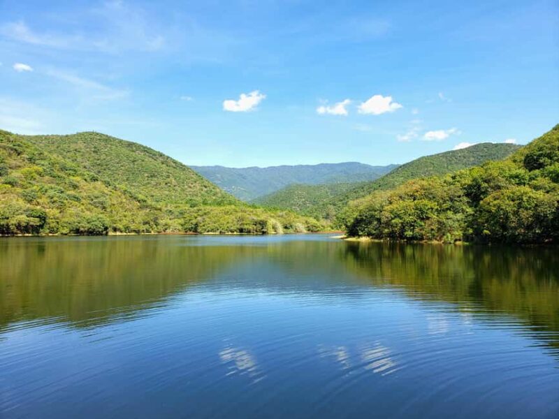 From Oaxaca: MTB Guided Bike Tour, Tule Tree & Lake Half-Day - Exploring Santa Maria del Tule and the Famous Tule Tree