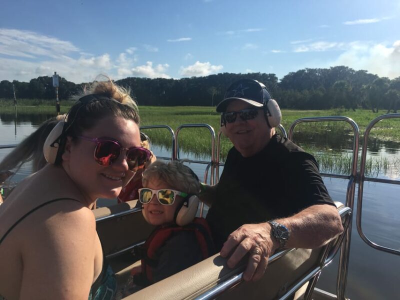 From Orlando: Swamp Airboat Ride and Gatorland Entry - Gatorland’s Iconic Alligator Shows and Exhibits