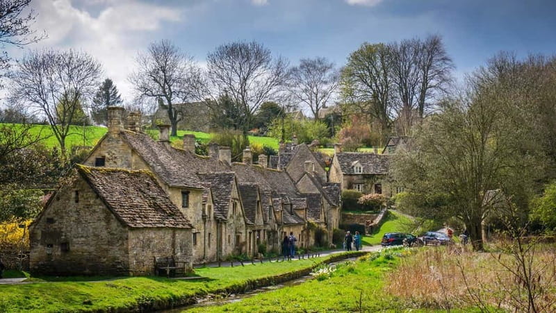 From Oxford: Cotswolds Tour (Half Day) - Sampling Rural Products and Historic Pubs