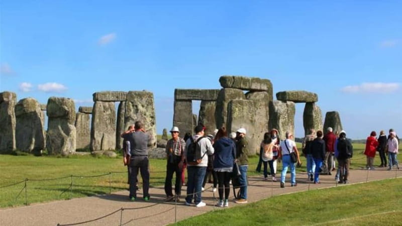 From Oxford: Stonehenge and Bath Small-Group Tour - Key Points