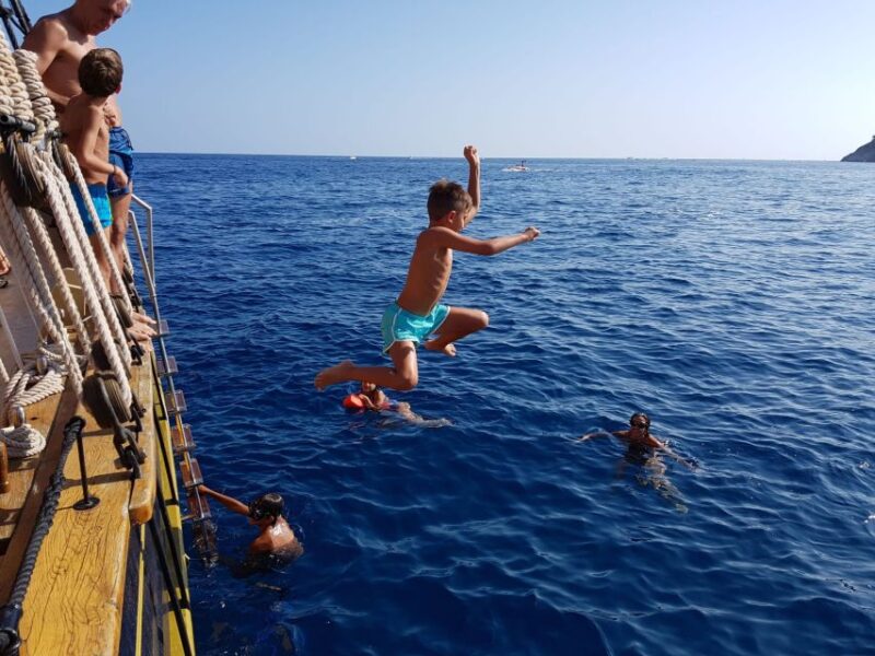 From Palamós: Southern Coast Sailing Tour - The Sum Up: A Short but Scenic Coastal Cruise