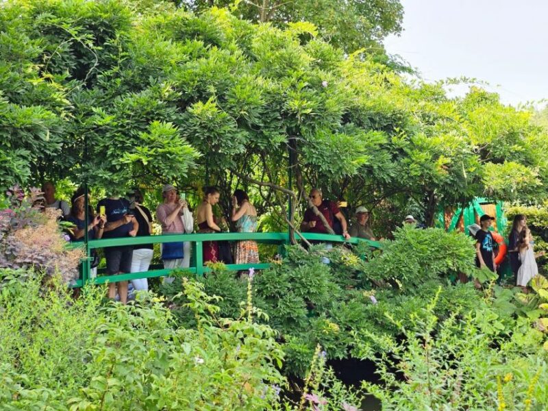 From Paris: Auvers-sur-Oise & Giverny Excursion - Frequently Asked Questions